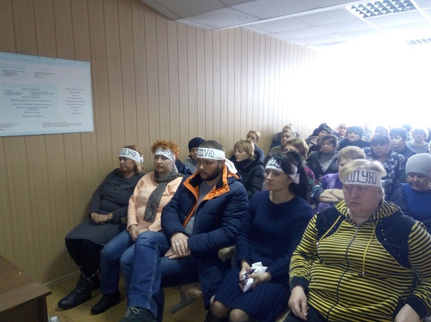 Сотрудники шахты «Кураховская» объявили голодовку из-за огромных долгов по заработной плате