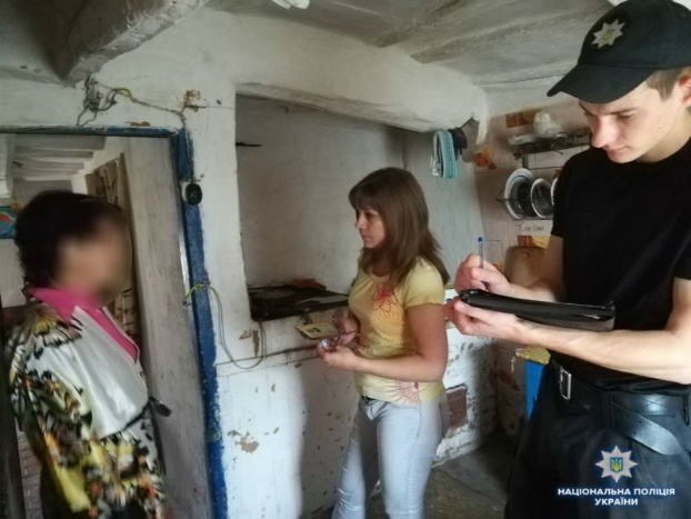 Славянские полицейские привлекли к ответственности более 200 родителей, уклоняющихся от воспитания своих детей