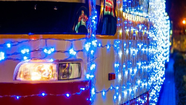 В Киеве запустят новогодний трамвай