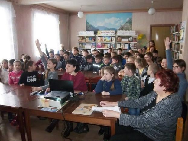Неделя книги  для подрастающего поколения  проходит в Курахово