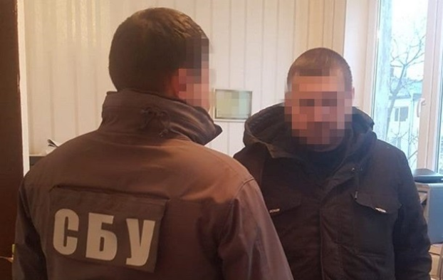 В Одессе один из руководителей госбанка и его подчиненный попались на взятке 