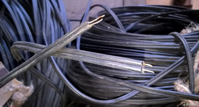 В Доброполье работник шахты пытался вынести с предприятия «ненужный» кабель