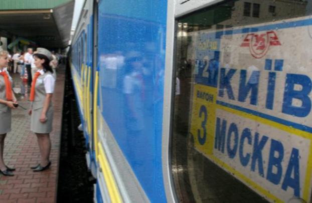 Омелян рассказал, куда будут ходить поезда после закрытия сообщения с РФ