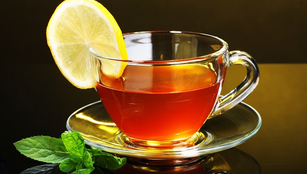 Какую опасность несет горячий чай при простуде