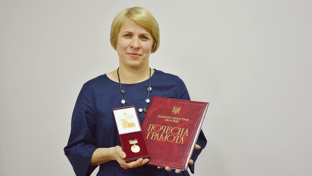 Покровск: начальник отдела экономического анализа и прогноза получила почетную грамоту Кабмина