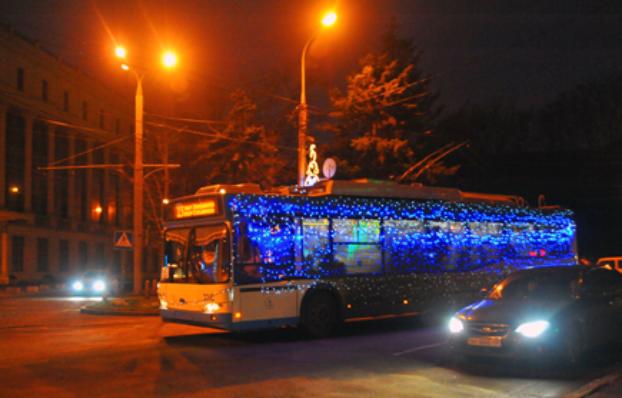В новогоднюю ночь в Мариуполе будет работать коммунальный транспорт
