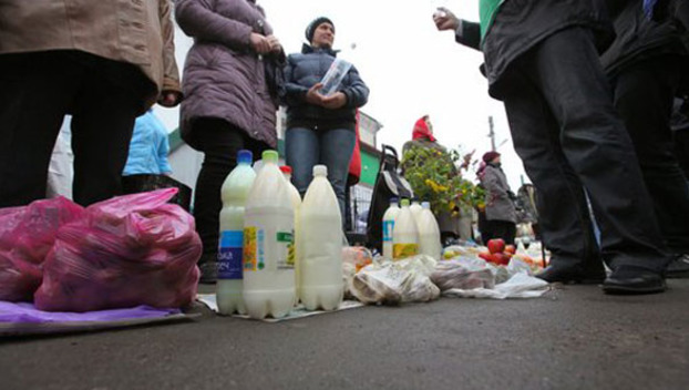 В Добропольском районе просят воздерживаться от покупок на стихийных рынках