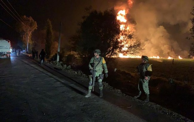 В Мексике из-за взрыва на топливном трубопроводе погибли 20 человек