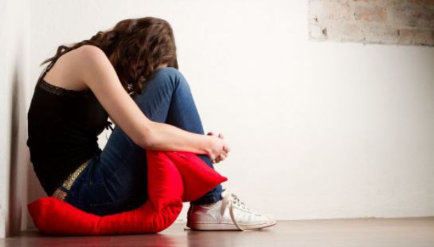 В Мариуполе жертвой насильника стала четырнадцатилетняя девочка 