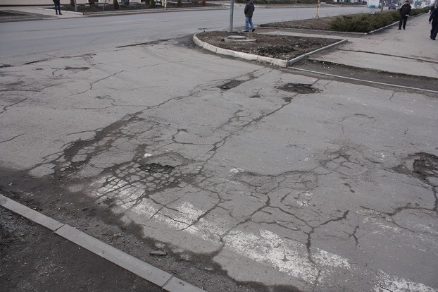 Какие дороги отремонтируют в Константиновке этим летом