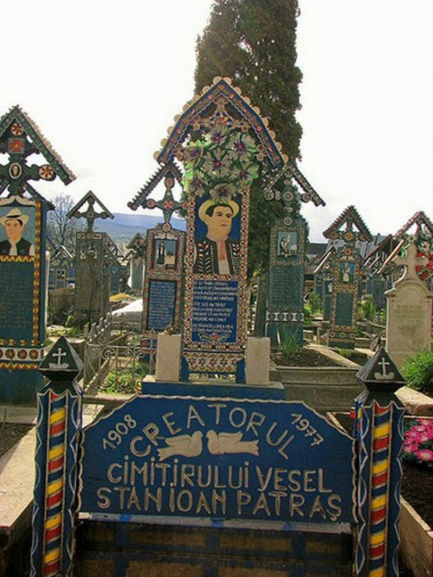 «Весёлое кладбище» в Румынии