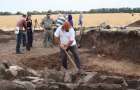 В Добропольском районе археологи раскопали захоронения ХХ века до нашей эры