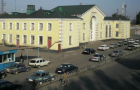 Военнослужащий ВСУ не пустил патруль ОБСЕ на ж/д вокзал в Константиновке