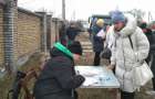 В Константиновке пострадавшим от обстрела 7 марта выдают строительные материалы – как получить
