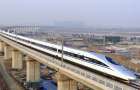 В июле в Китае начнет ходить самый длинный скоростной поезд 