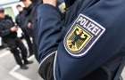 Переодетые в полицейских грабители отняли у украинцев 15 тысяч евро