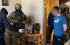 Мужчина бросил гранату в полицейских на Донбассе
