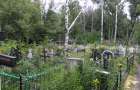 В Плещеевке на кладбище оскорбили память умершего человека