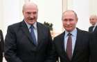 Президент Беларуси подарил Путину четыре мешка картошки