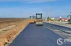 Под Мариуполем завершается ремонт дороги