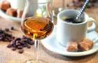Ученые заявили, что алкоголь и кофе продлевают жизнь