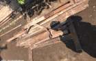Полиция Мариуполя задержала вандалов, которые разоряли могилы
