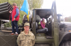 В Покровске День защитника Украины начался с выставки военной техники