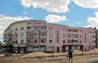 На покраску всех домов на Триумфальной в Краматорске не хватает 1,5 млн 
