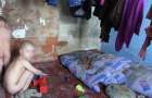 В Добропольском районе трое маленьких детей живут в грязи без одежды и еды
