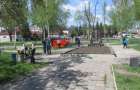 Pokrovsk: Deputies, voluntary helpers and citizens cleaned their favorite city