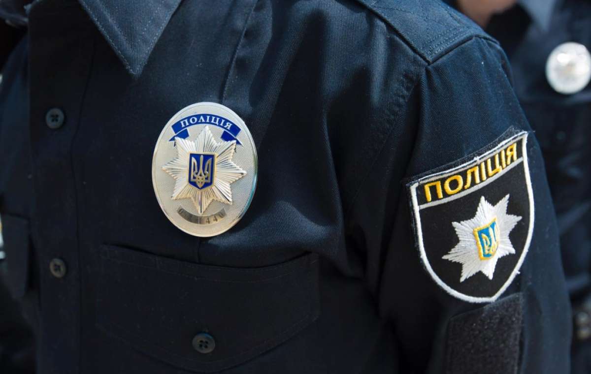 На Луганщине полиция забрала из дома пятерых малышей из-за отца-дебошира