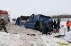В России перевернулся автобус с детьми, погибли семь человек