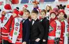 В школе ХК «Донбасс» прошло посвящение в хоккеисты 