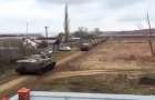 Появилось видео российской техники за 40 км от границы Украины
