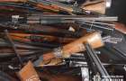 С начала октября жители Мариуполя сдали в полицию 136 единиц оружия